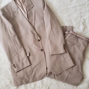 Vintage Edgeworth Beige Suit Tailored in USA